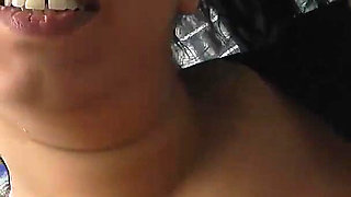 Stacked European Amanda Torres Enjoys Some Nipple Licking and Sucking in Amateur Video