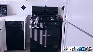 Real Estate Agent Sucks at Her Job