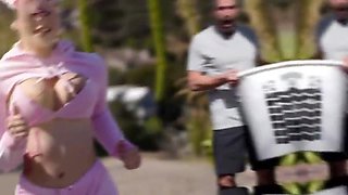 Kelly Green Gives Stepbrother A Blowjob by Family Strokes: Hardcore, Cumshot  Pov Porn