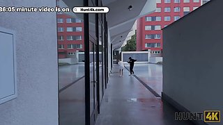 Hunt4k. blonde hotty used her big natural breasts to get back on her boyfriend