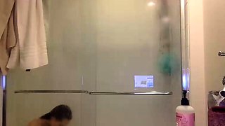 Amateur young teen solo masturbation on her livingroom