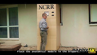 DADDY4K. Cum donation turned out as an outdoor activity