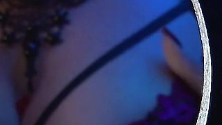 Pervert Spies on Lorelei