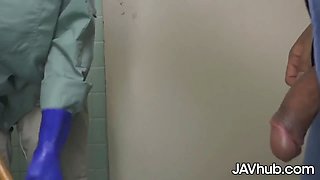 A Japanese Housekeeper Seduce A Man At The Theater Toilet Room