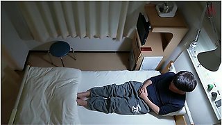 016hez-735 A Mature Woman Nurse At Night Shifts, A Nurse Who Is Dissatisfied With The Testes And Improves Immunity And Improves The Immunity And Unintentionally Vaginal Cum Shot