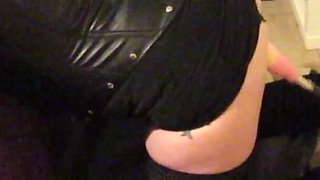 Blonde MILF "deepthroat57" Using a Fuck Machine for the First Time