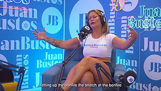 Kata Sanchez can't resist cumming on the vibrating machine during Juan Bustos podcast