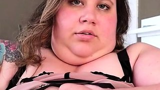 Leann amateur beautiful brunette with big boobs