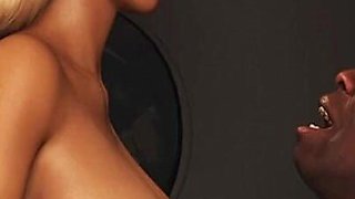 Hot Nurse - Sexy Blonde Nurse Fucked by Horny Old Man - 3D Porn Game