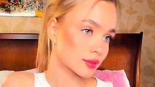 Close up with teen blonde sex doll rubbing her cunt
