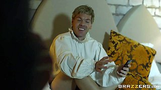 Storm Of Kings Xxx Parody: Behind The Scenes With Peta Jensen, Anissa Kate, Ryan Ryder, Aruba Jasmine - Brazzers