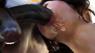 Asiatica Puta Recibe Gran Verga Negra Y Boquiabierto