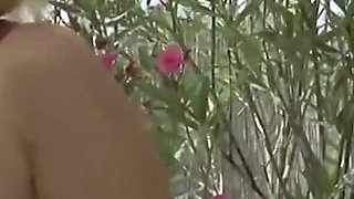 Busty blonde teen gets fucked outdoors at the photo shooting
