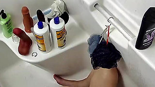 Pawg milf toys pussy in the shower