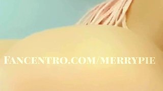 Small titted babe toys her pussy on webcam
