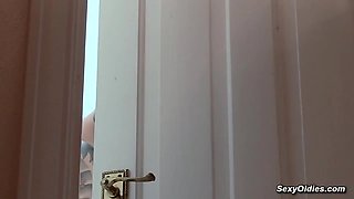 Dude Fucks Wife On An Open House
