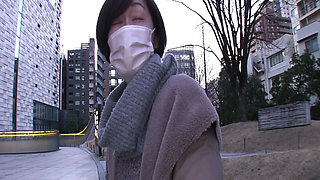 H077g02 a Neat and Clean 50-something Mature Woman with Short Hair Appears in Av in Search of a Woman's Pleasure!