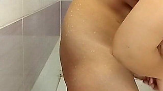 Sexy Wife Shaving Her Pussy Hair