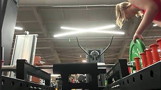 Sexy Girl Training in the Gym so Hot