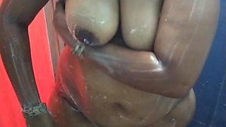 Salem Aunty Hot Nude Bathing, I Touch Her Full Body
