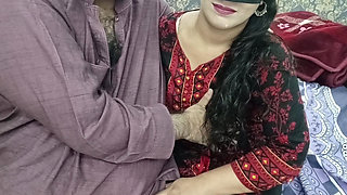 Real Desi Stepdad And Stepdaughter Romance With Sex