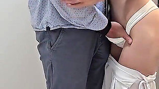 Sex with 18 Year Old Girl in Toilet at Party