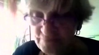 Mature Cam Show with Amateur Granny