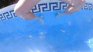 Yummy's small tits smut