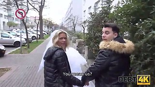 Debt4k. slutty young wifey cheats on spouse for currency in front of him