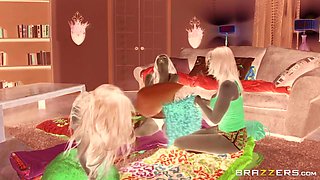 Teen Sleepover With Cassidy Banks, Elektra Rose, Natalie Monroe - Brazzers
