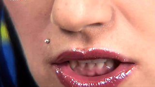 Horny babe enjoys fresh pee
