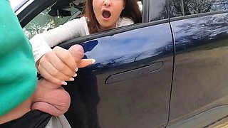 A Stranger Surprises Kat Aluna in a Park