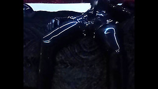 Kinky Rubber Fap