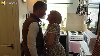 Naughty British Housewife Fucking And Sucking - MatureNL