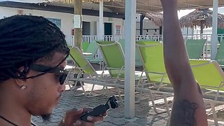 Amateur fuck in front of a crowd with my booty ebony gf