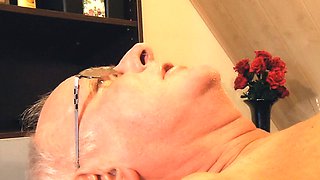 70 aged senior fucks sweet teenager massage girl