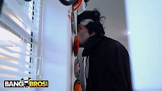 BANGBROS - Naughty Ebony Witch Cecilia Lion Gets The Perfect Treat