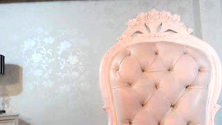 Amanda Black and Nikky Thorne hand sex toy do fist fuck