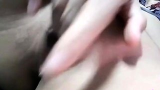 Thai Amateur Fingers Herself