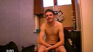 Lipstick amateur sluts- -An and Willy