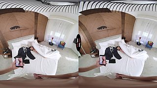 Milena Ray VR Porn: What Bed Hides - VirtualTaboo