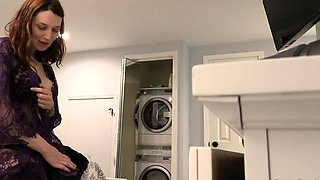 Bettie Bondage - Mommy Roleplay