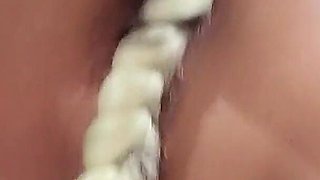Fudendo a Buceta Peluda Com Dildo