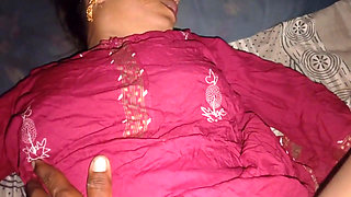 Bhabhi Ko Pela in House Hindi Video