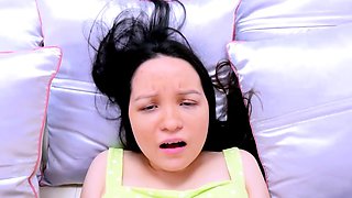 Tiny 18yo amateur does BJ fucks hard with casting producer