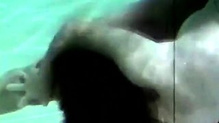 Retro Amateur Couple Has Sex Underwater