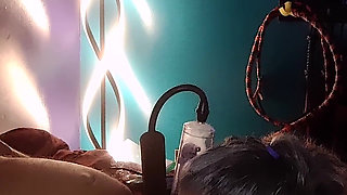 Sideview Pumoing a Monster
