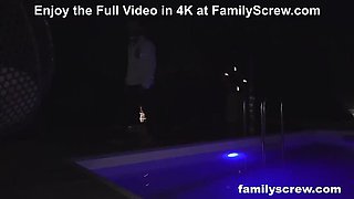 FamilyScrew Foursome with Cougar Moms: Kyle Mason, Lenna Ross, Cresina & Leos Liehman in HD