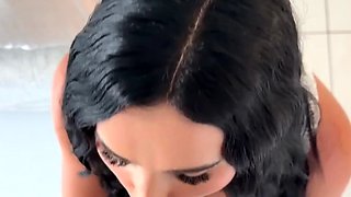 Desiree Desire Maid Gets Pounded Hard On Bed Onlyfans Video