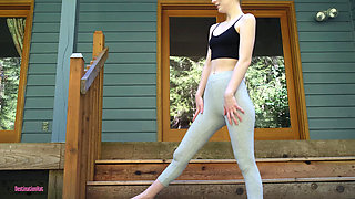 Wetting My Leggings